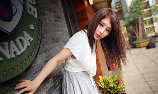 休宁想找一个女性生孩子给报酬-｛找个女人生孩子多少钱｝